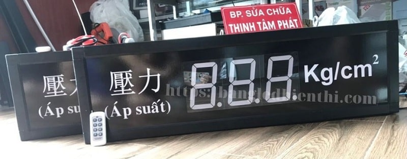 bảng-điện-tử-hiển-thị-áp-suất
